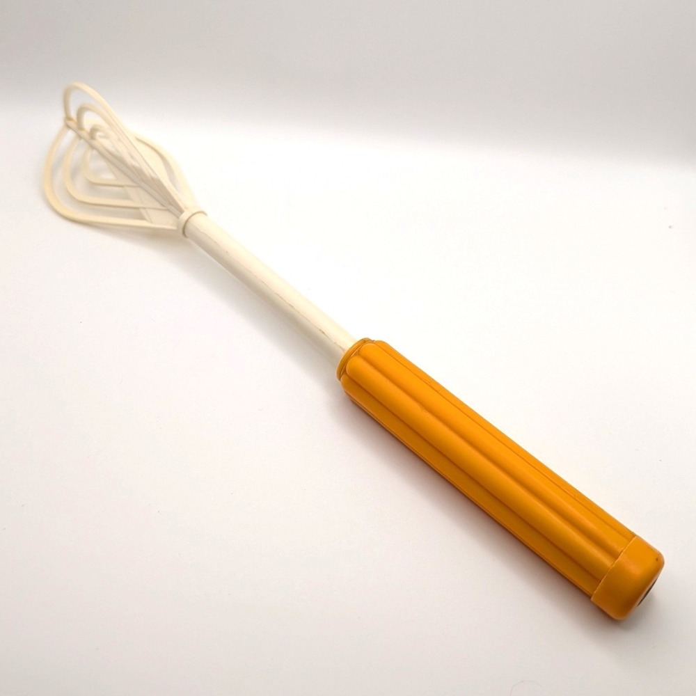 Joyce Chen Vintage Flat Push Rotary Whisk Ribbed Orange Handle Made in Japan 12"